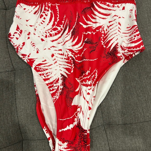 🇺🇸SALE🎈 LA BLANCA • Red and White One Piece Bathing Suit • size 6 - Picture 4 of 11